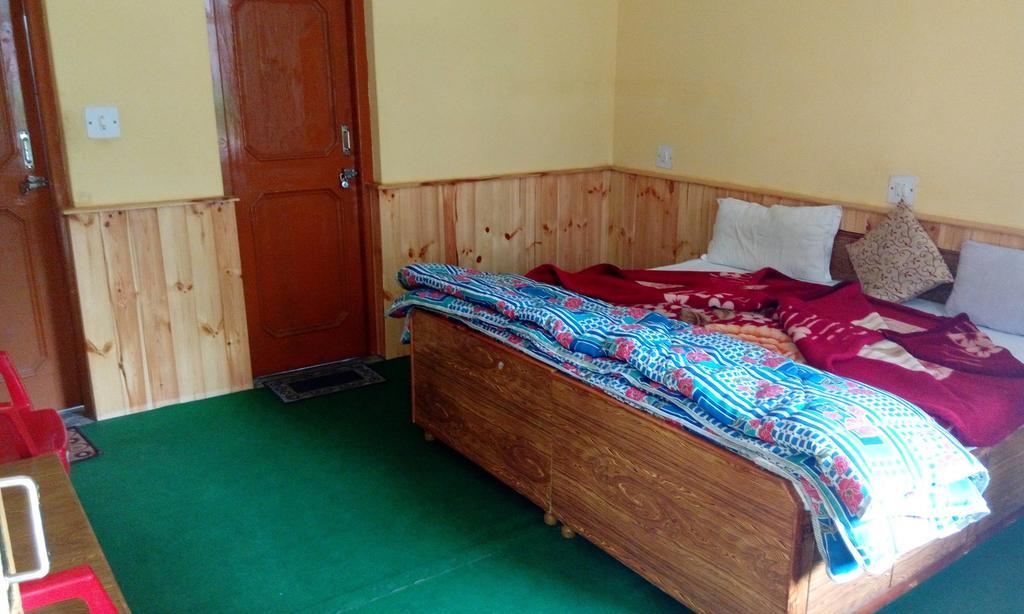 Suraj Cottage Manali 客房 照片